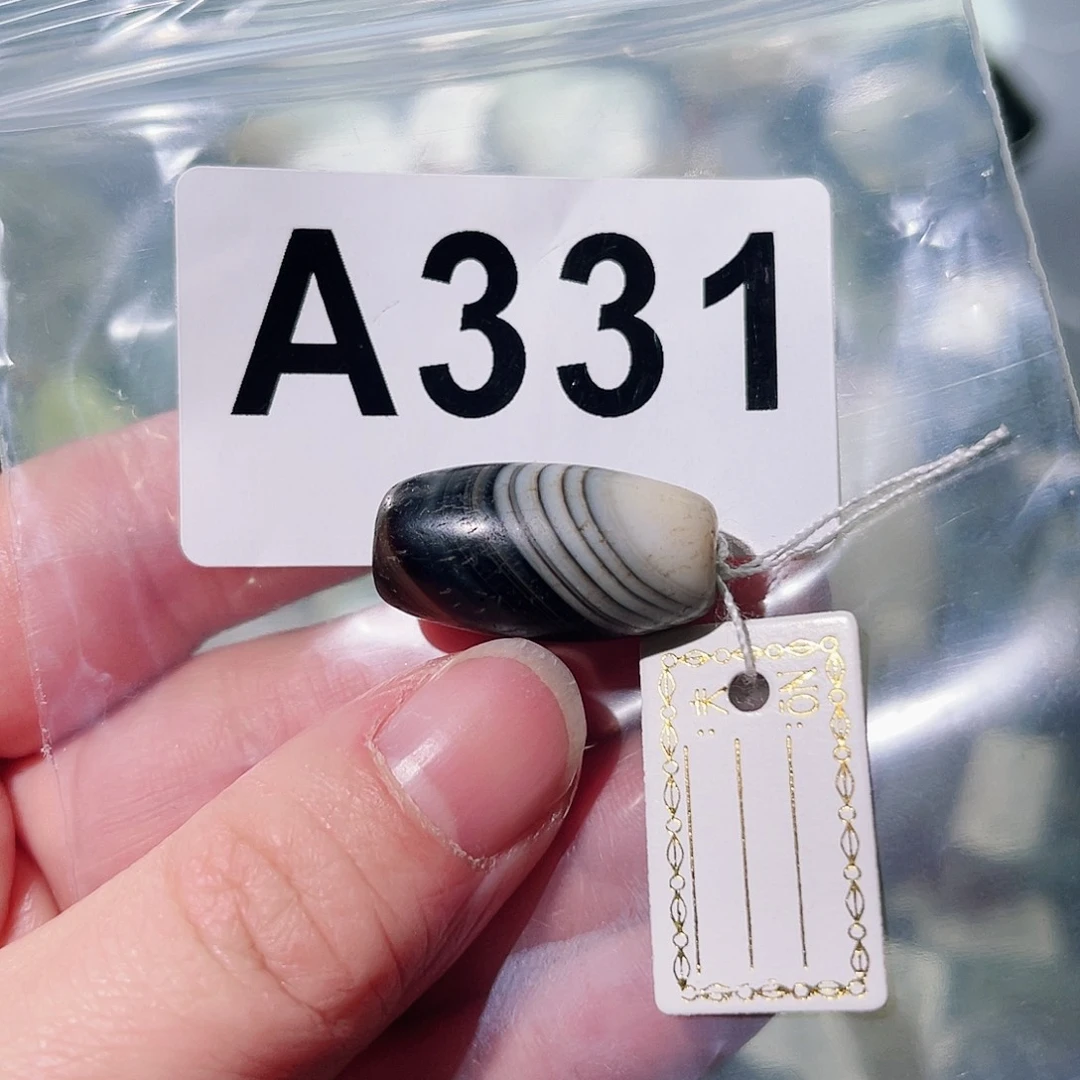 玛瑙/玉髓颈饰合金