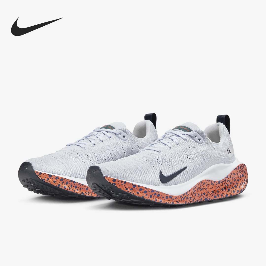 Nike/耐克运动耐磨女士缓震耐穿防滑跑步鞋FN7677-900
