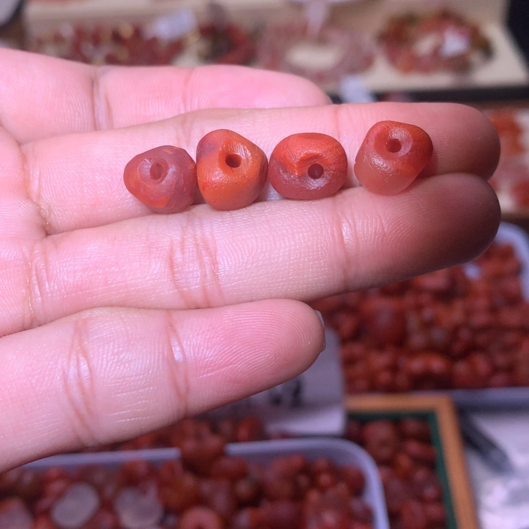 南红玛瑙未镶嵌挂件8