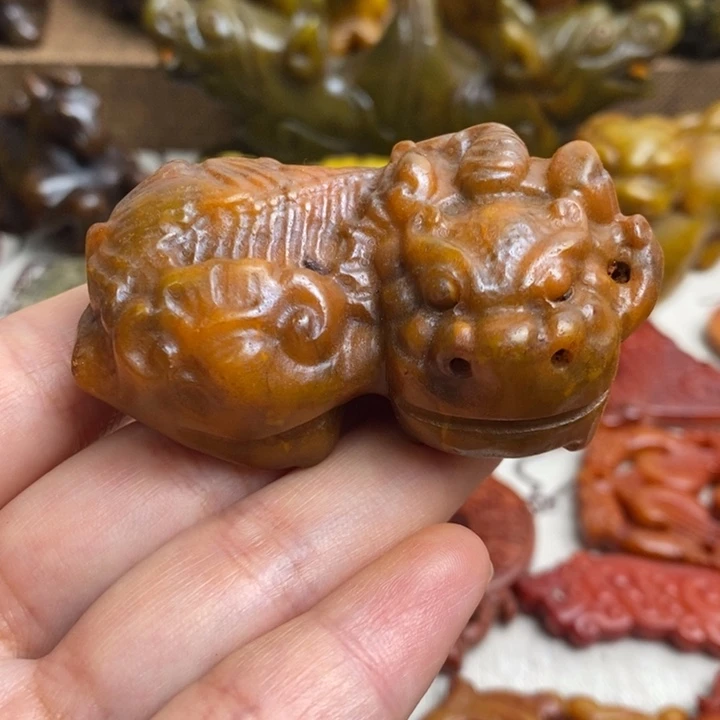未镶嵌蛇纹石玉颈饰105