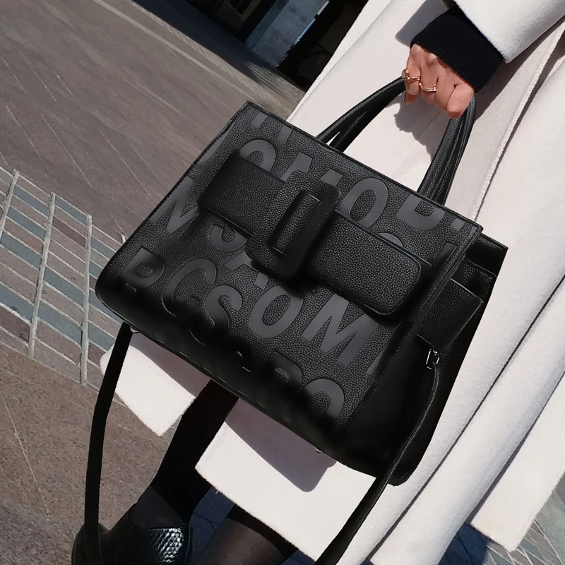 CCAMO真皮包包女款爆款2025新款潮流字母压花轻奢女包时尚手提包