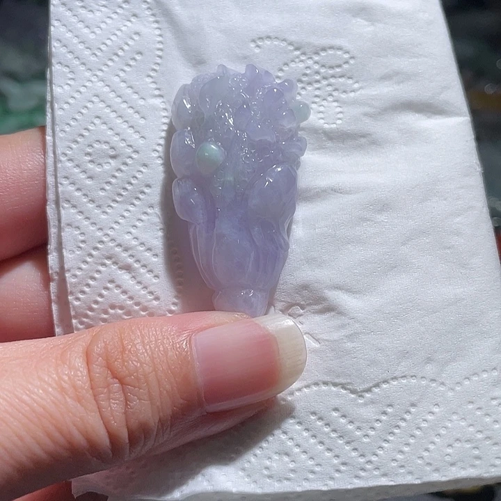 颈饰未镶嵌翡翠天