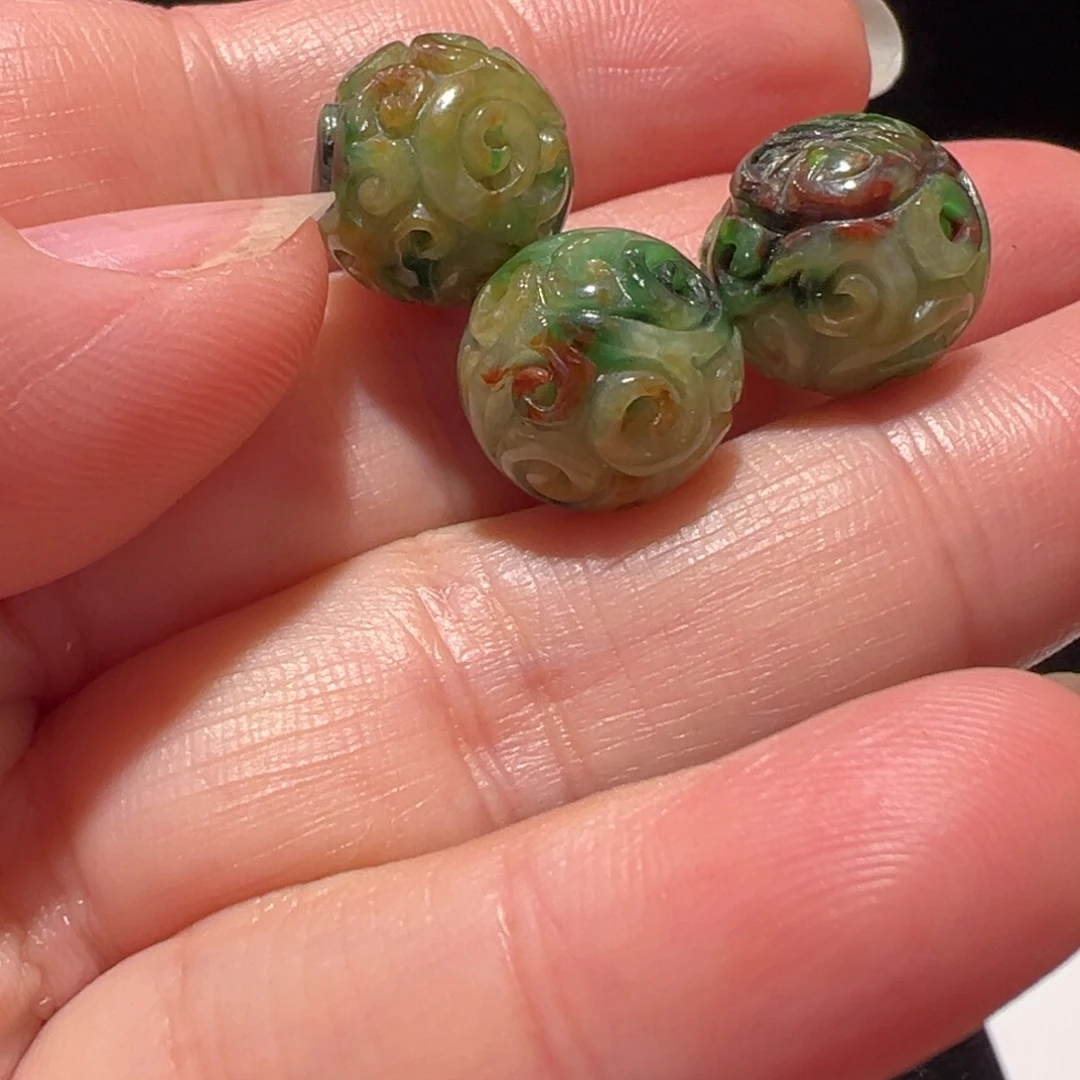 翡翠未镶嵌颈饰配珠