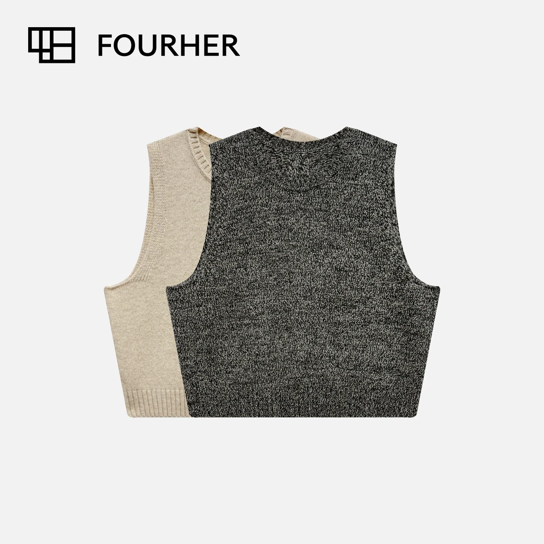 FOURHER 温暖手账 甜糯花纱绒绒 叠穿圆领针织马甲背心