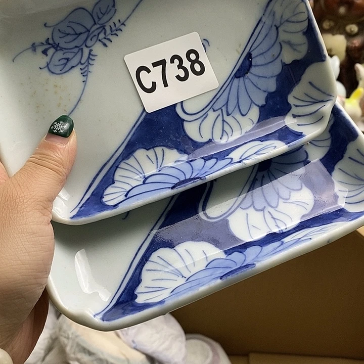 紫砂茶杯老*我们都在看这个电影呢好激动哟