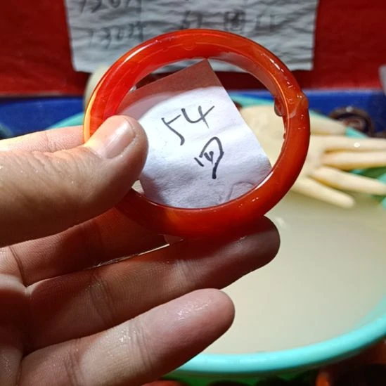 玛瑙/玉髓手镯未镶嵌