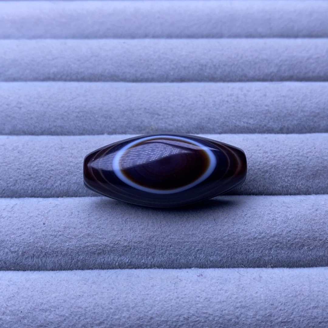 未镶嵌玛瑙/玉髓珠宝奇石