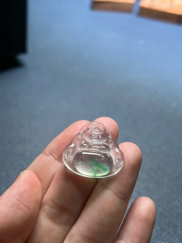 老坑玻璃种飘绿雪花棉素衣佛公吊坠23.5×23×4.2