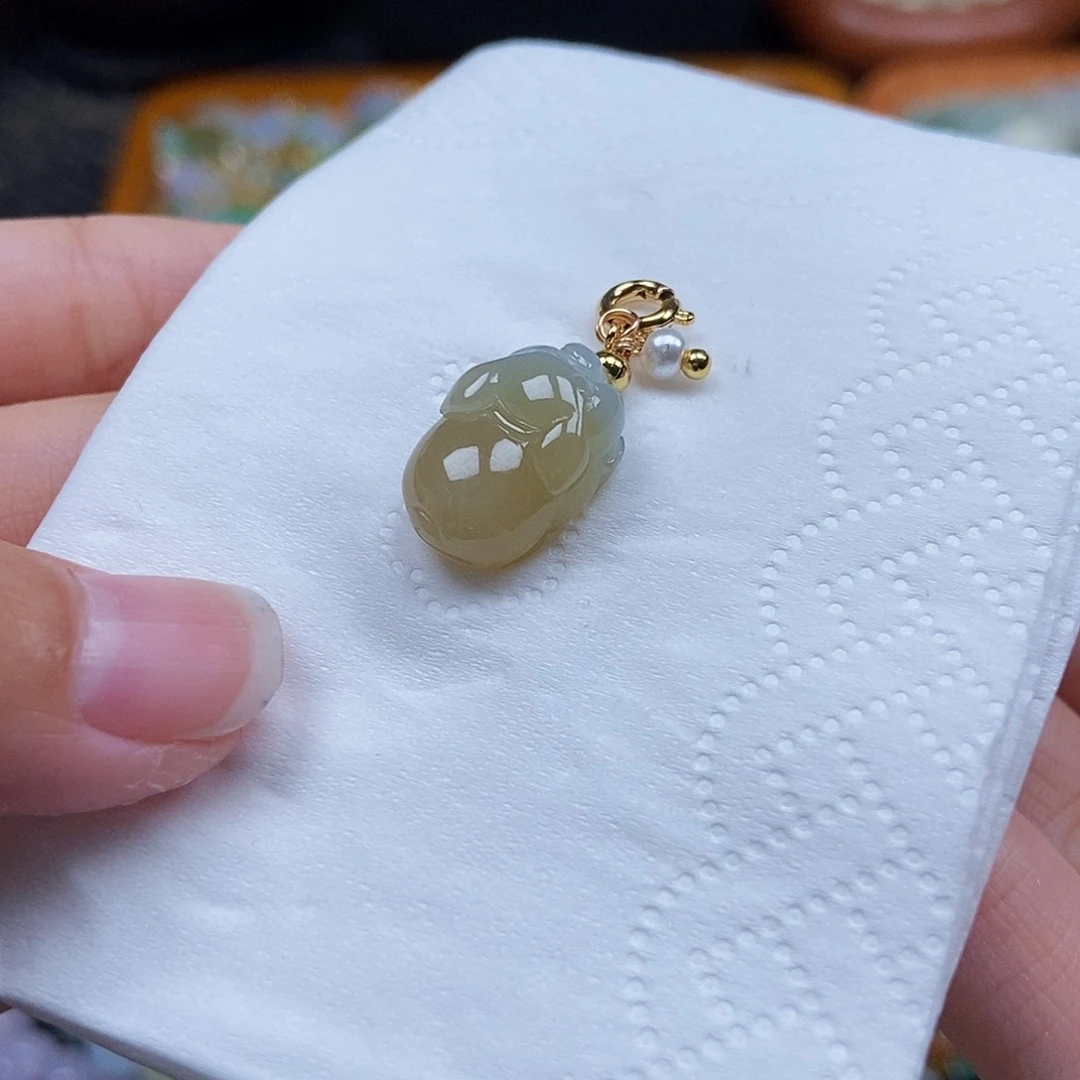 未镶嵌挂件翡翠闪