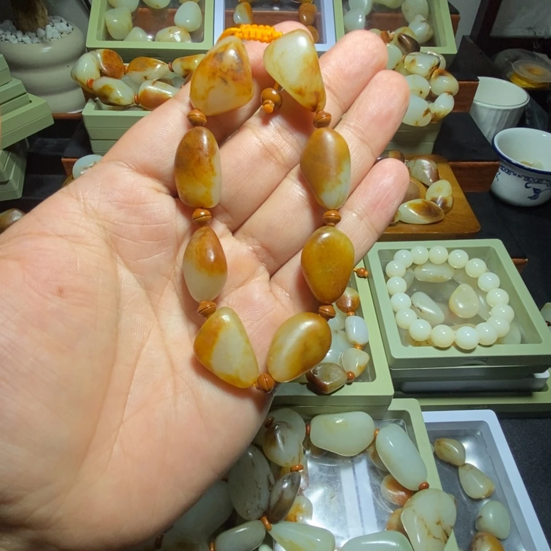 玩***兵未镶嵌手串和田玉