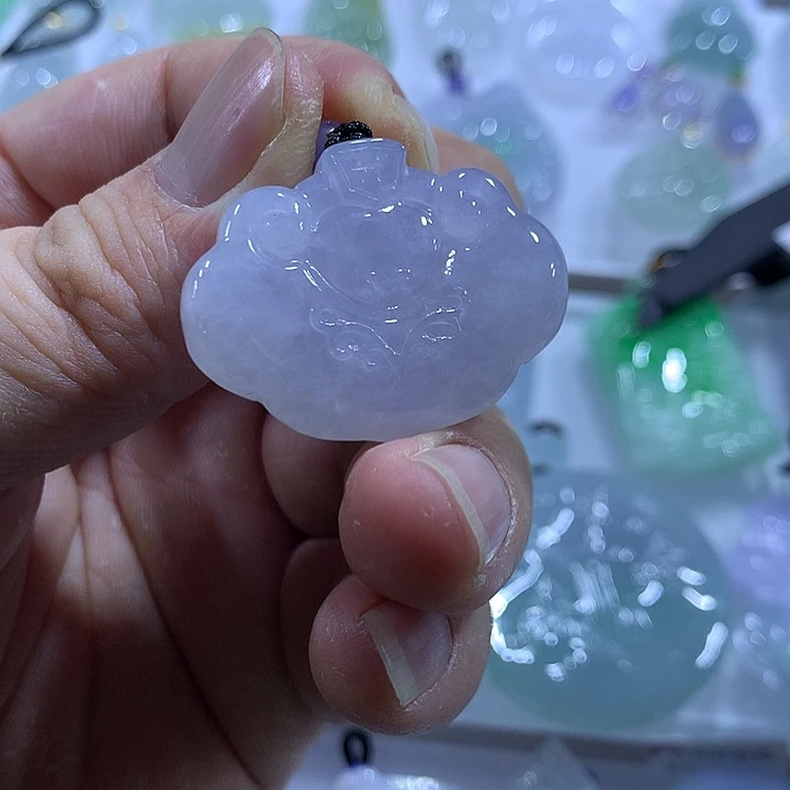 翡翠未镶嵌颈饰天然翡翠A货吊坠