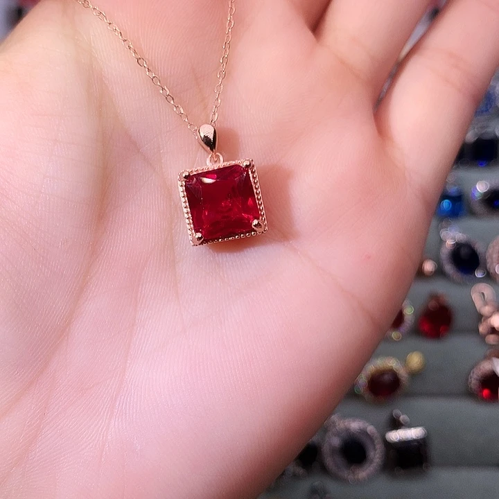 红宝石吊坠(赠链)银S925镶嵌
