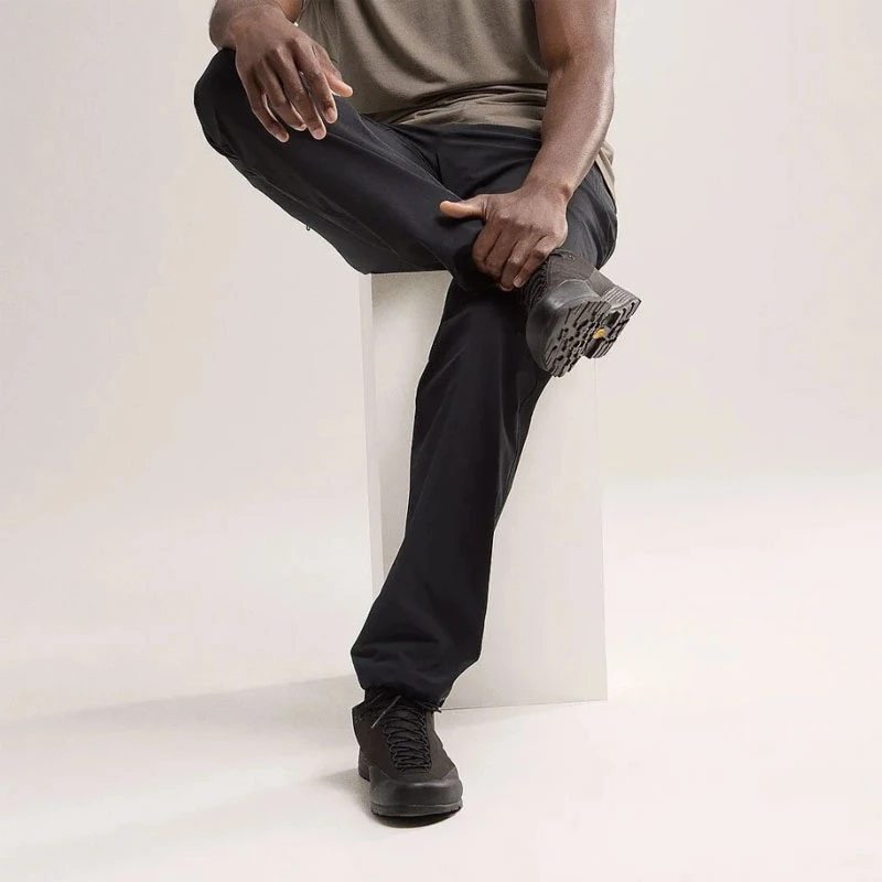 Leavo Johnson户外软壳裤 秋冬情侣男士防风防泼水运动休闲裤长裤