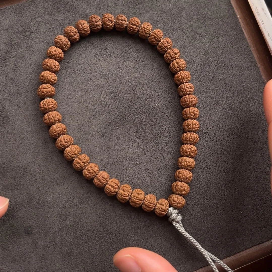 ಢ***忆吊坠金刚菩提老树王