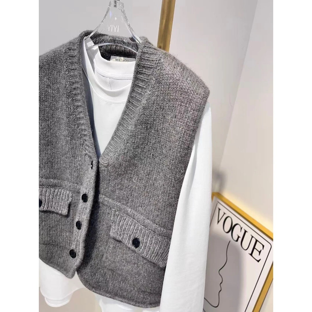 YIYI  2025秋冬新品  时尚百搭V领粗针针织坎肩马甲