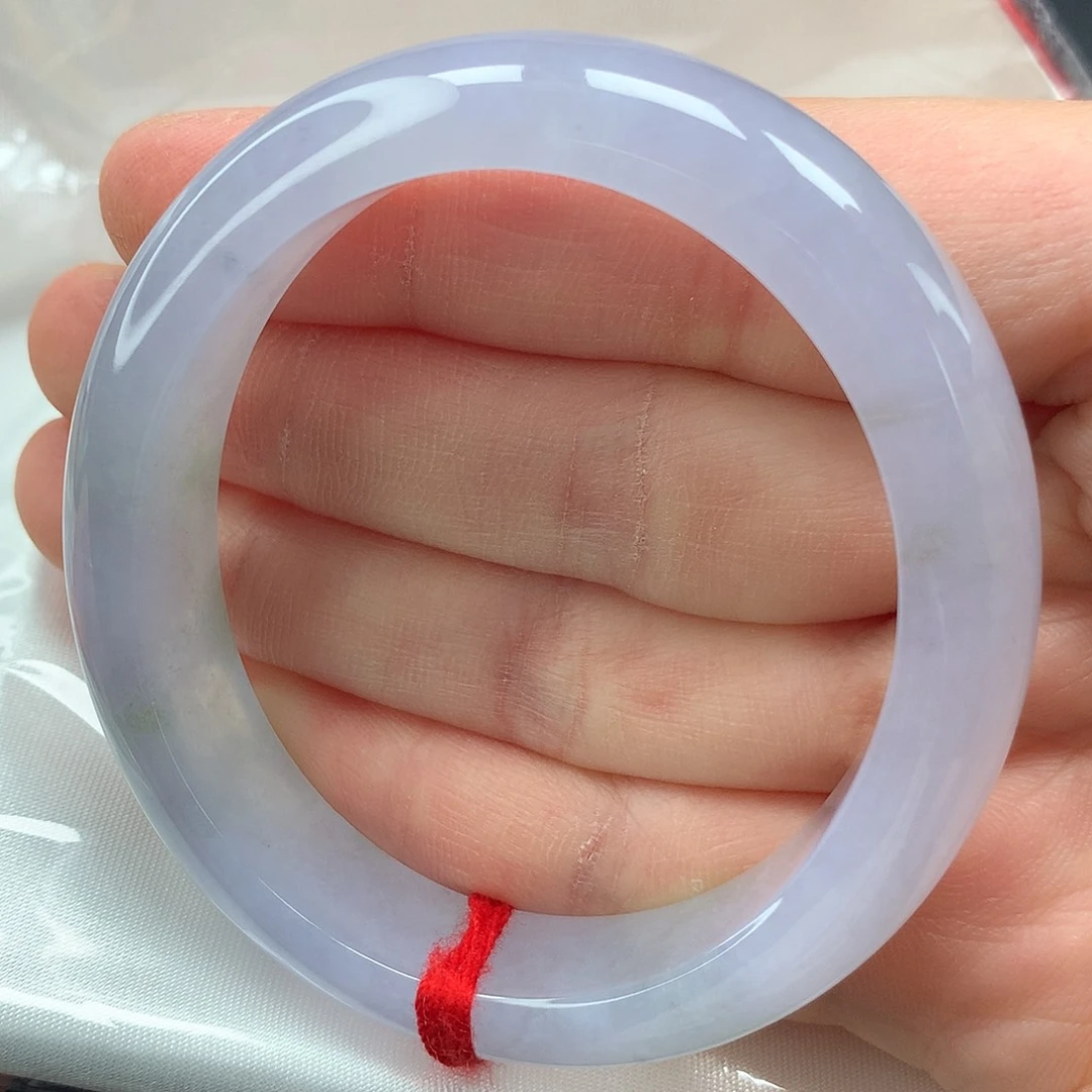 未镶嵌手镯翡翠，34号贵妃，正圈戴50