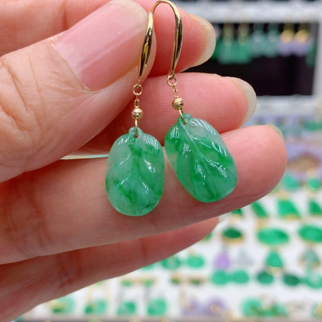 翡翠18K金镶嵌耳饰