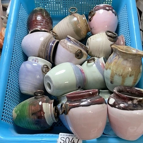 紫砂花盆消*047瑕疵品口径4厘米，我