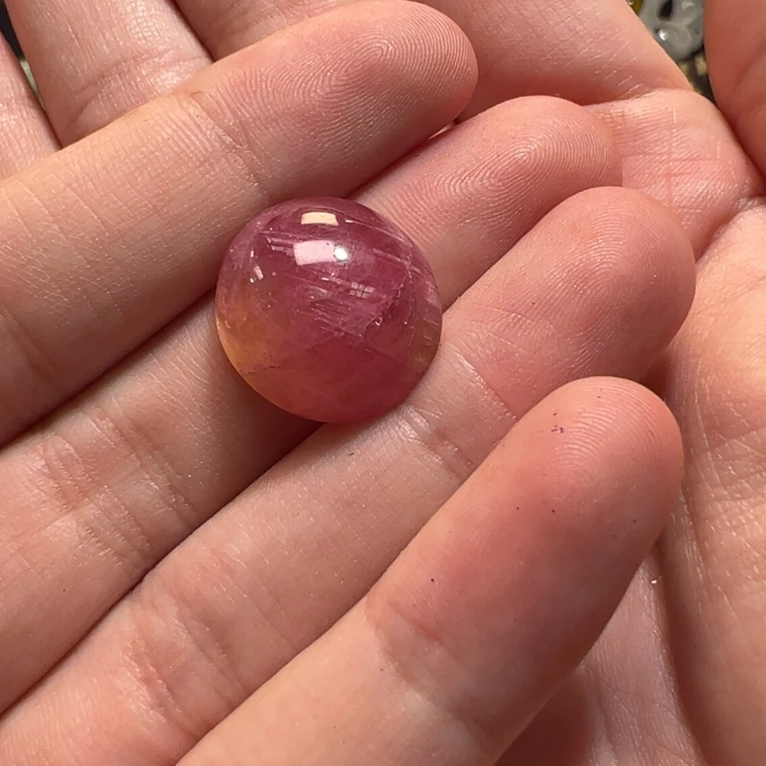 王***某未镶嵌颈饰碧玺吊坠