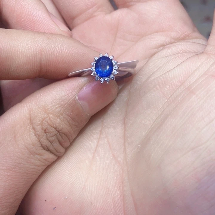 蓝宝石戒指银S925镶嵌