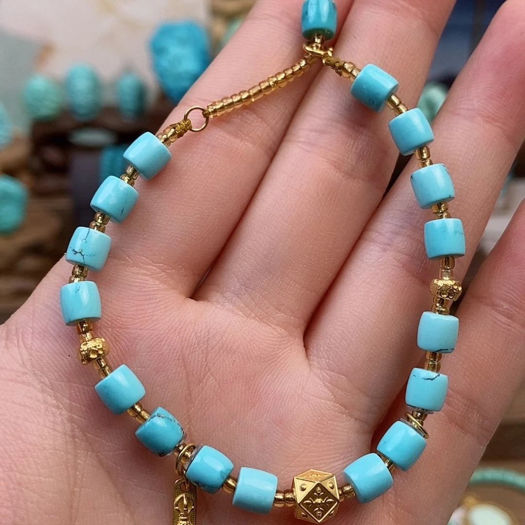 绿松石雕刻18K金镶嵌