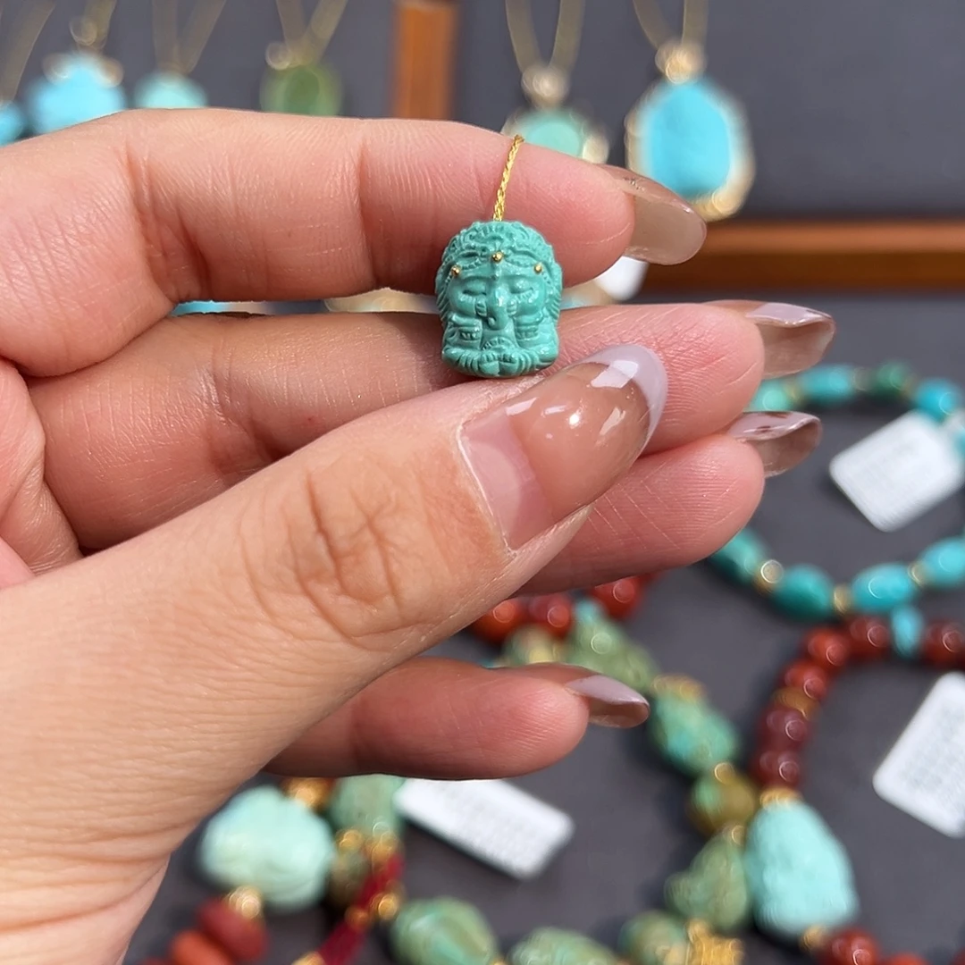 绿松石未镶嵌把件可爱象配饰