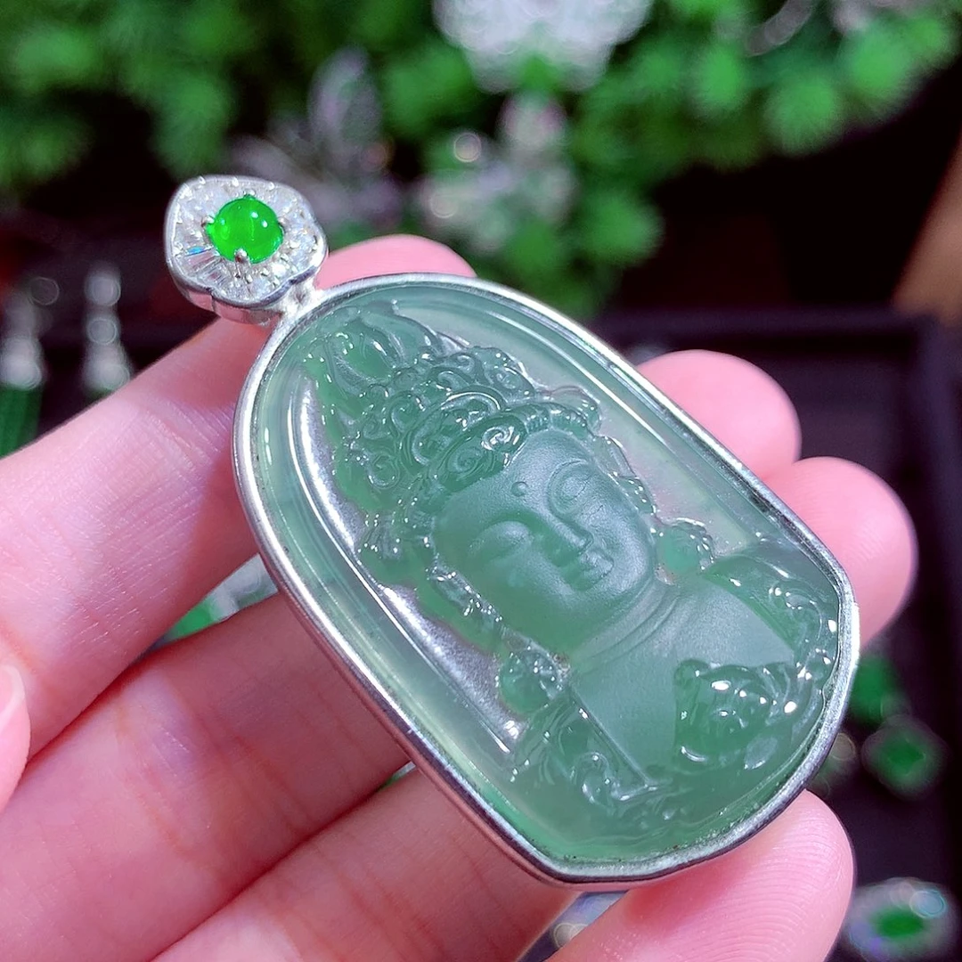 颈饰未镶嵌翡翠天然