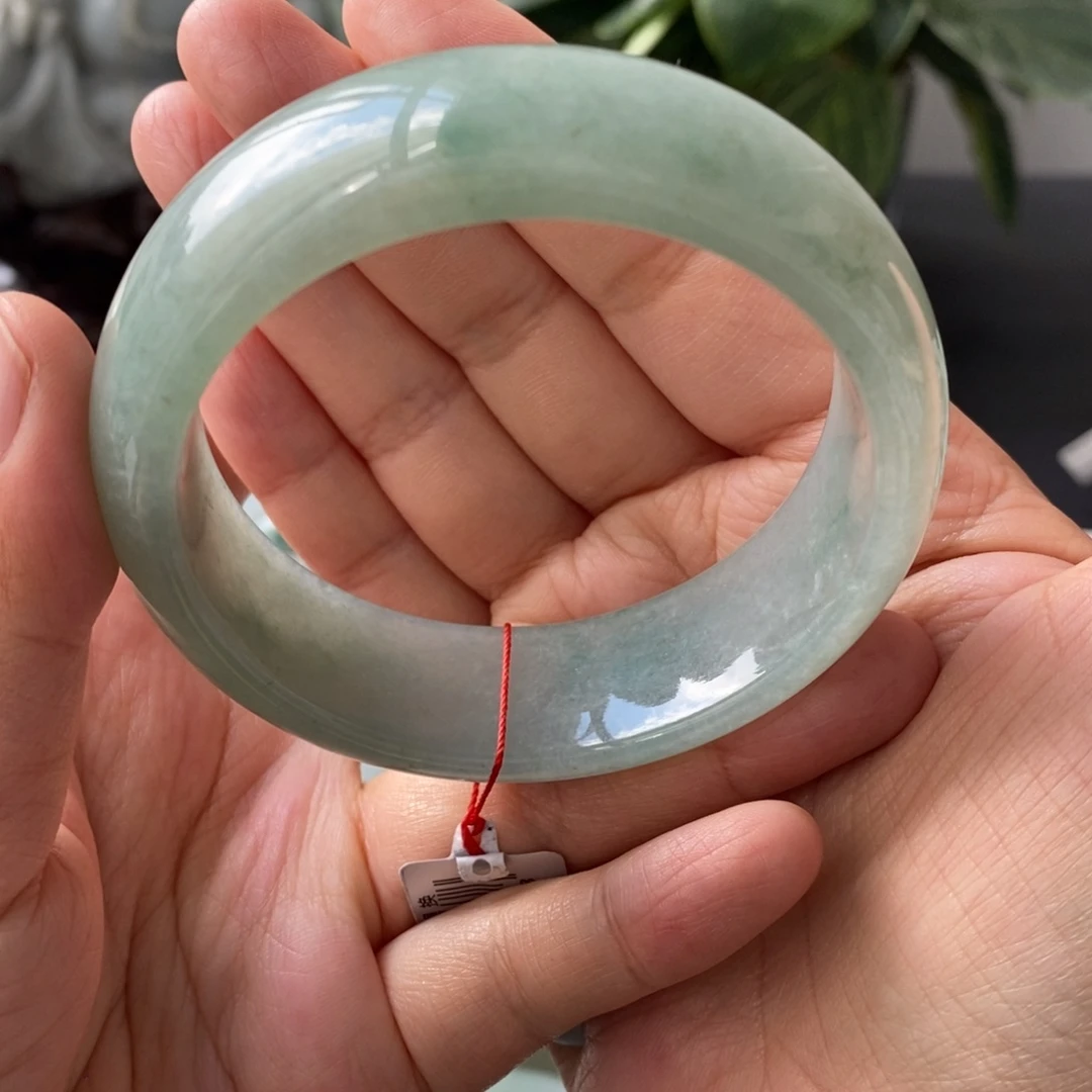 翡翠未镶嵌手镯天然