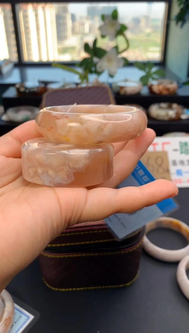 非金属布艺手镯 赠送镯心（圈口56