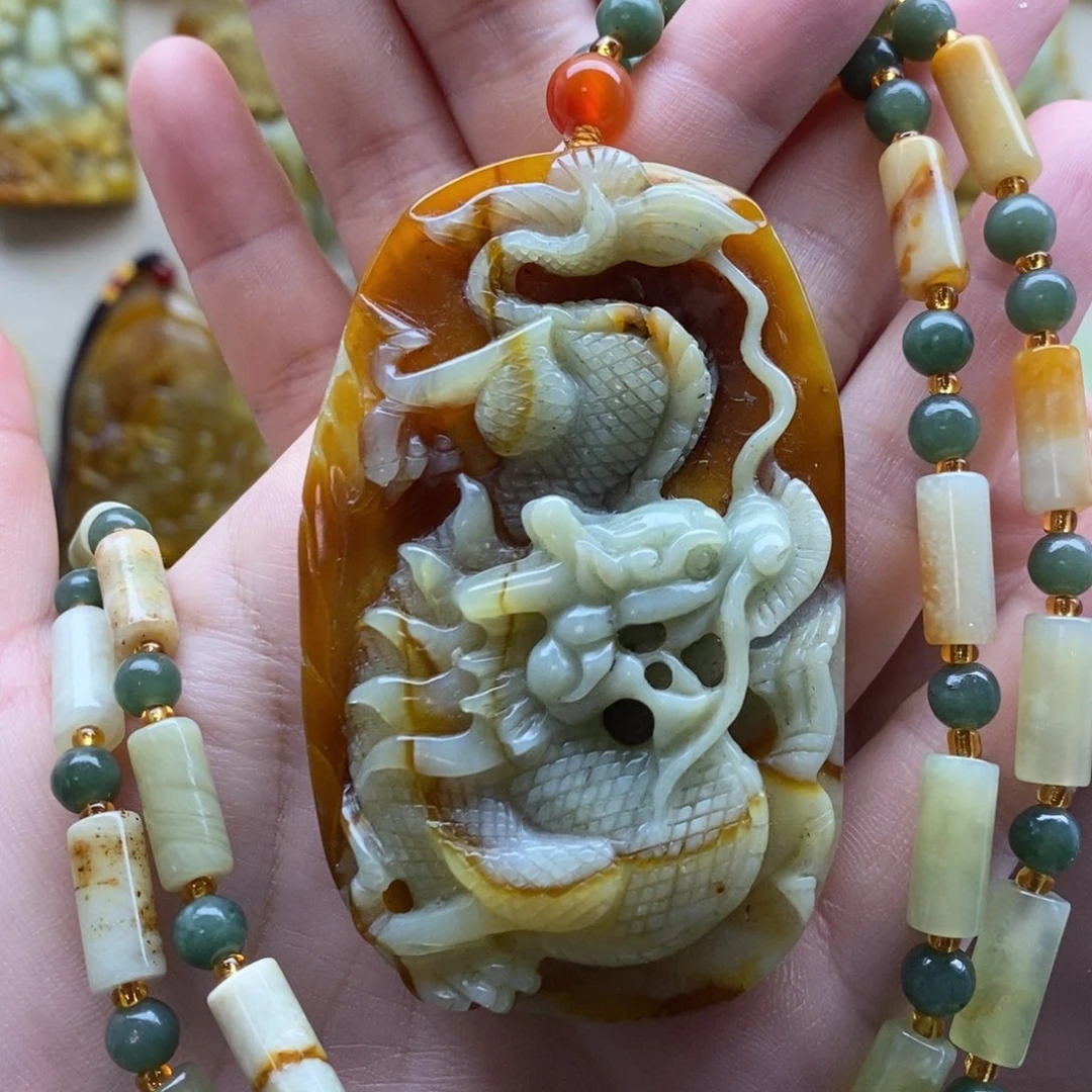 【闪购商品】未镶嵌岫玉颈饰龙