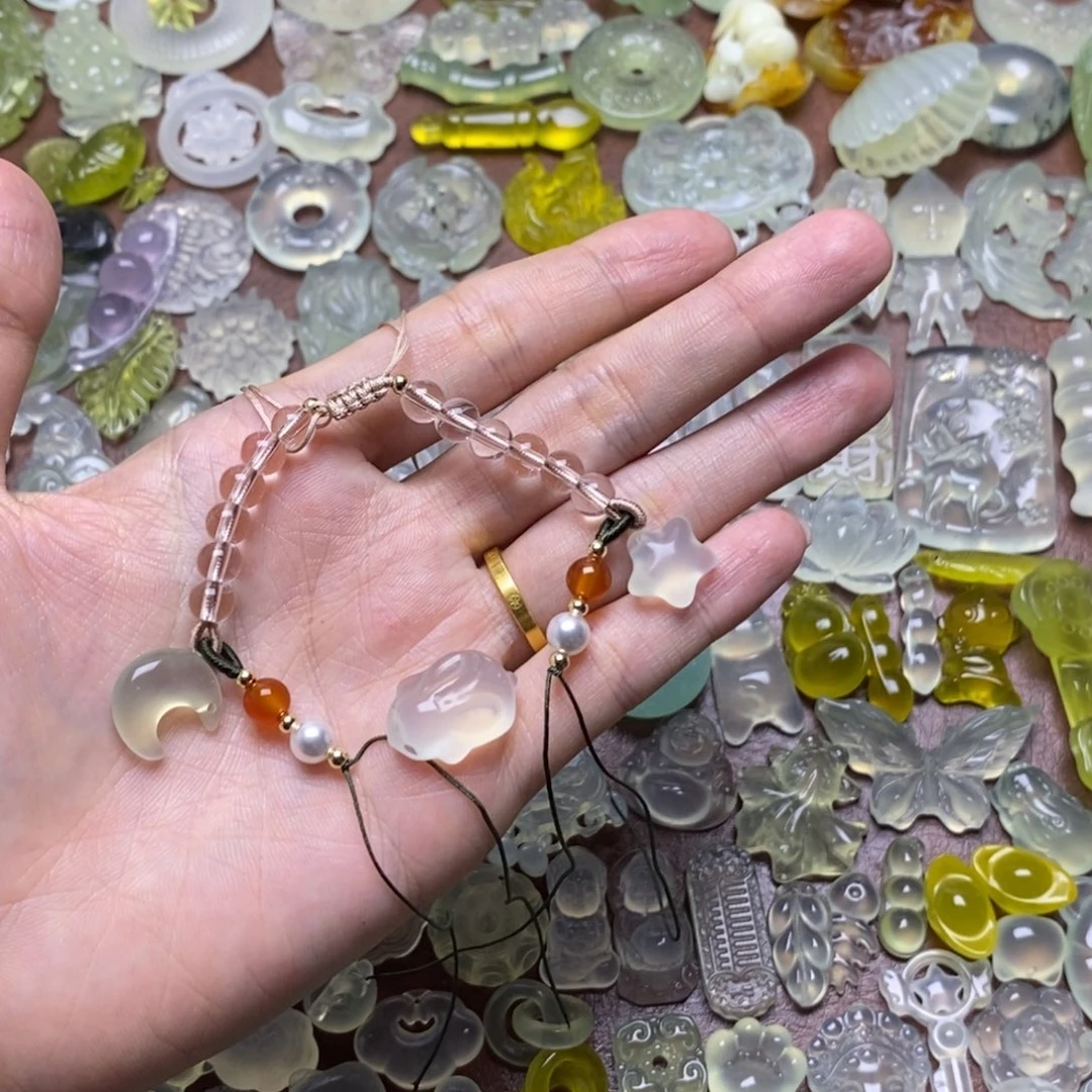 蛇纹石玉合金颈饰