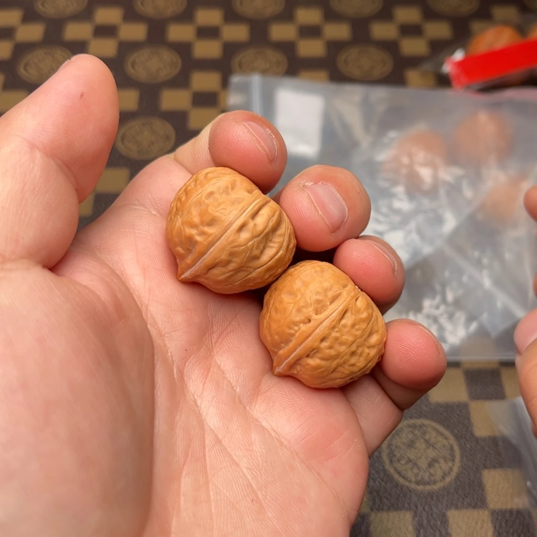 文玩核桃把件3500000000