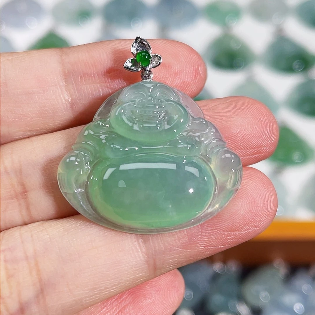 颈饰18K金镶嵌翡翠甜*?吊坠