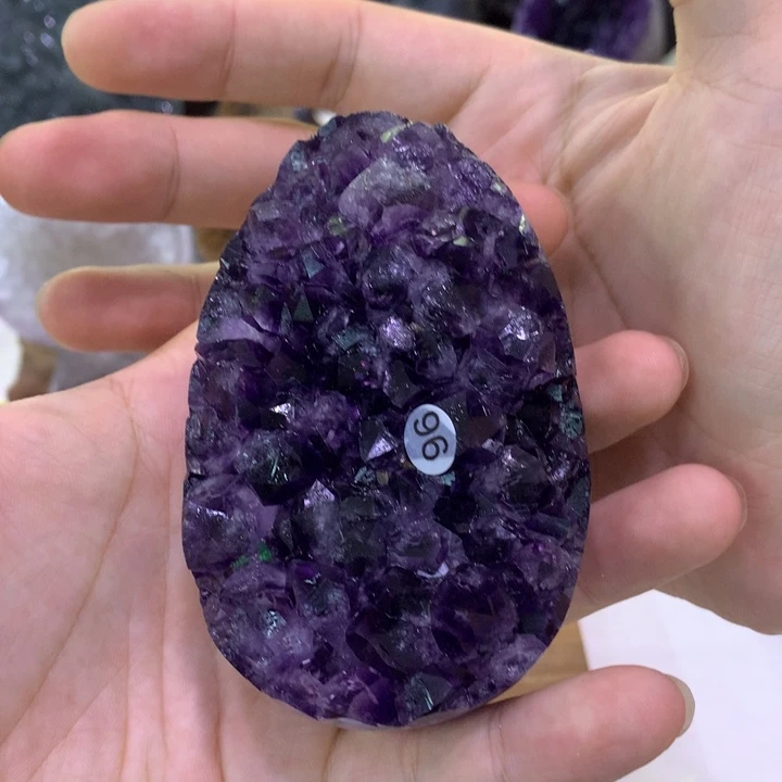未镶嵌水晶大型摆件(非配饰)