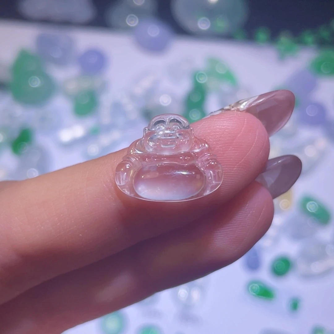 翡翠未镶嵌颈饰裸石