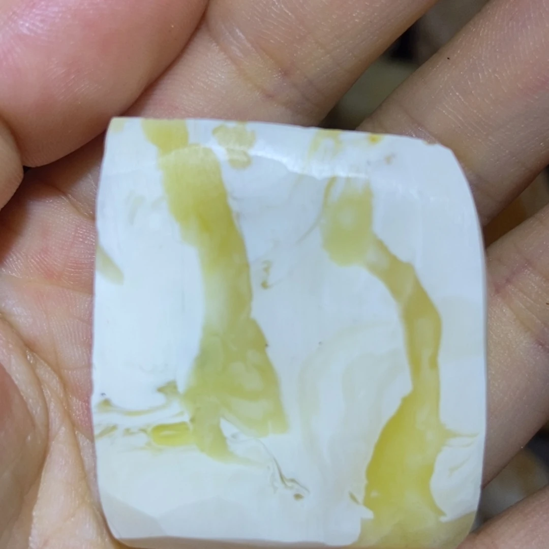 定制琥珀未镶嵌定制