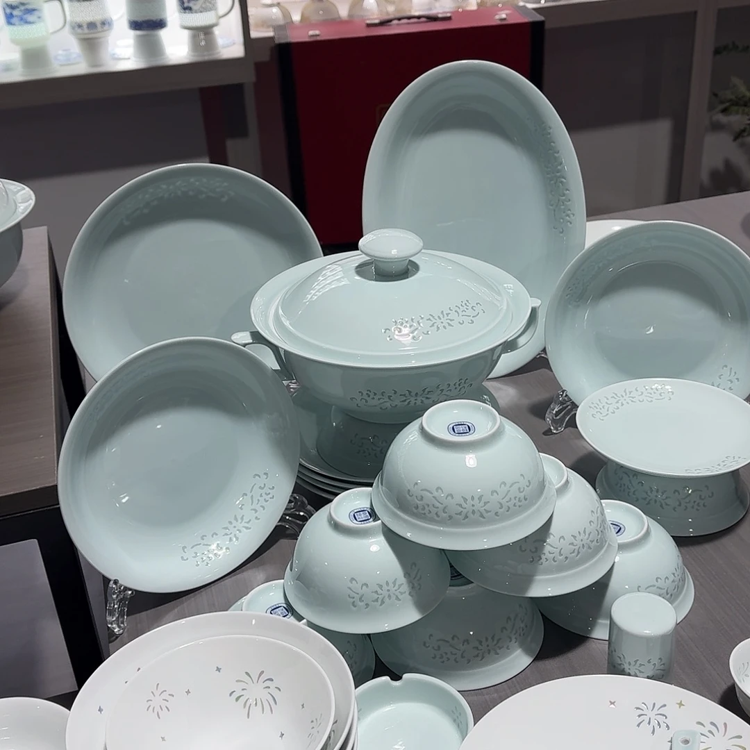 白瓷景德镇青釉缠枝莲系列