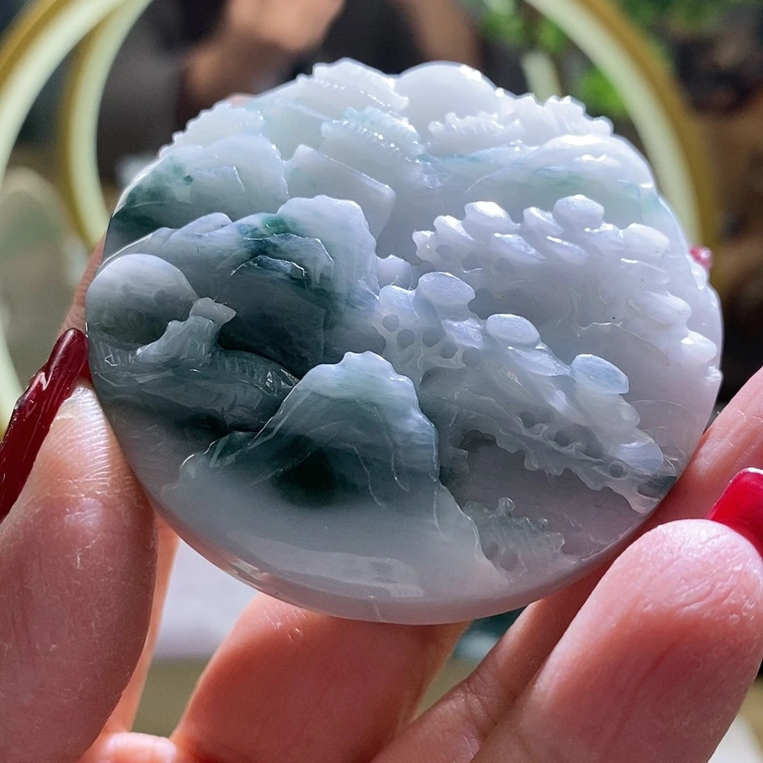 【闪购商品】翡翠颈饰未镶嵌山水