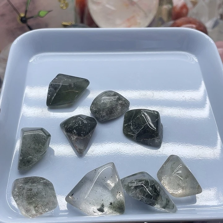 广***静未镶嵌珠宝半成品水晶52幽灵随行