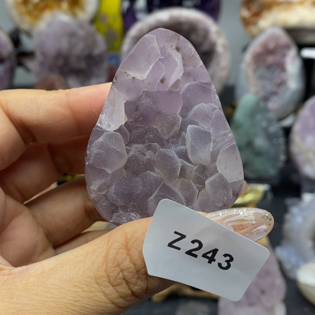 甜***甜未镶嵌大型摆件（非配饰）水晶