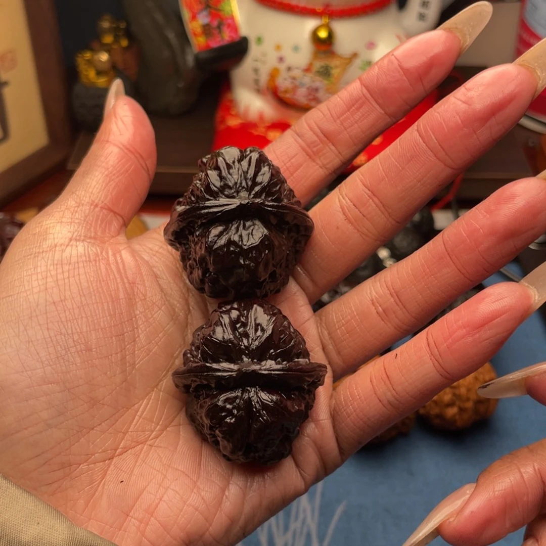 吊坠文玩核桃小黑蛙