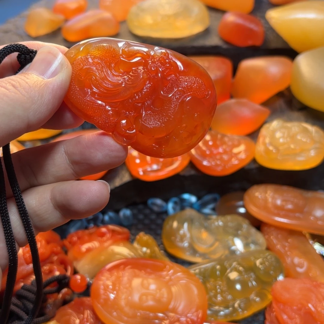 石英质玉挂件未镶嵌镇*