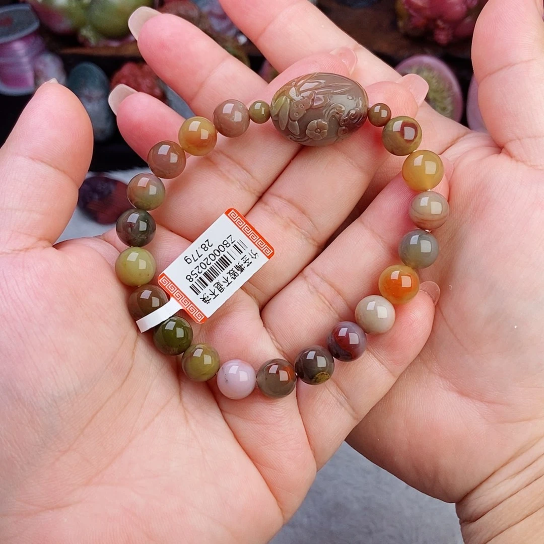 未镶嵌石英质玉（盐源）珠宝半成品