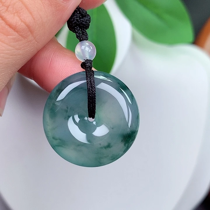 颈饰未镶嵌翡翠平安扣 23.7x6.5mm