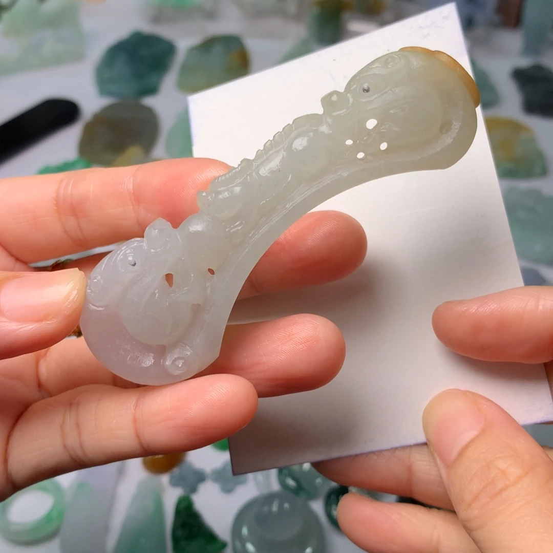 定制翡翠未镶嵌翡翠