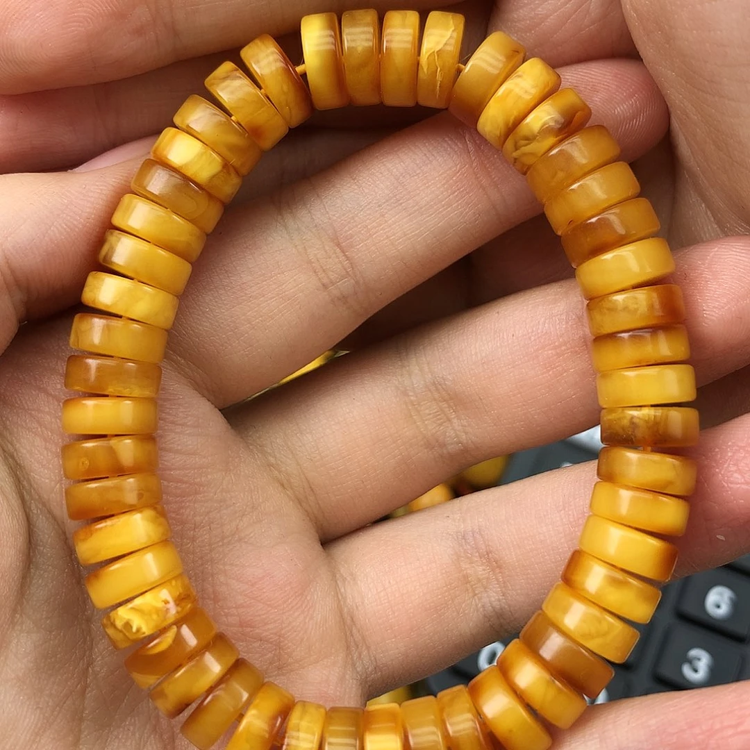 未镶嵌琥珀珠宝奇石