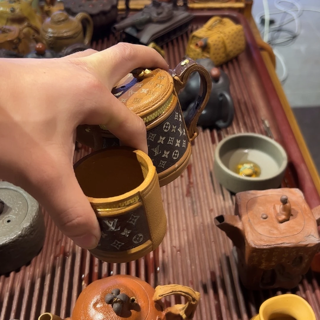 紫砂茶壶壶丝别管别看着你们