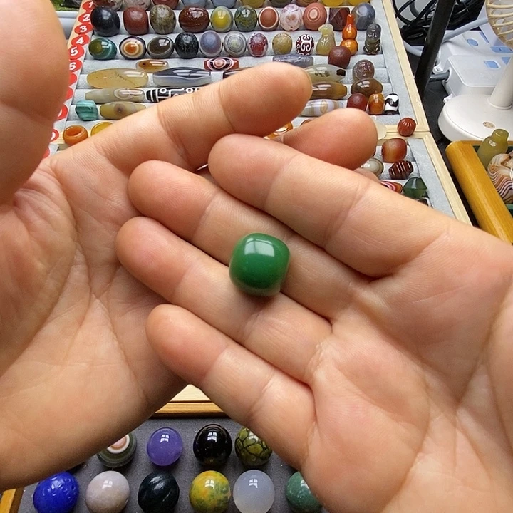 *****玛瑙/玉髓未镶嵌颈饰