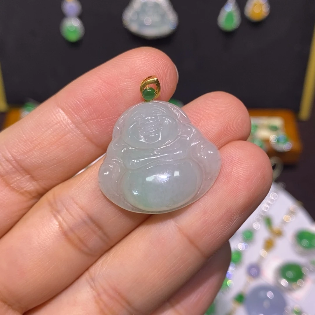 【闪购商品】吊坠(不含链)18K金镶嵌翡翠