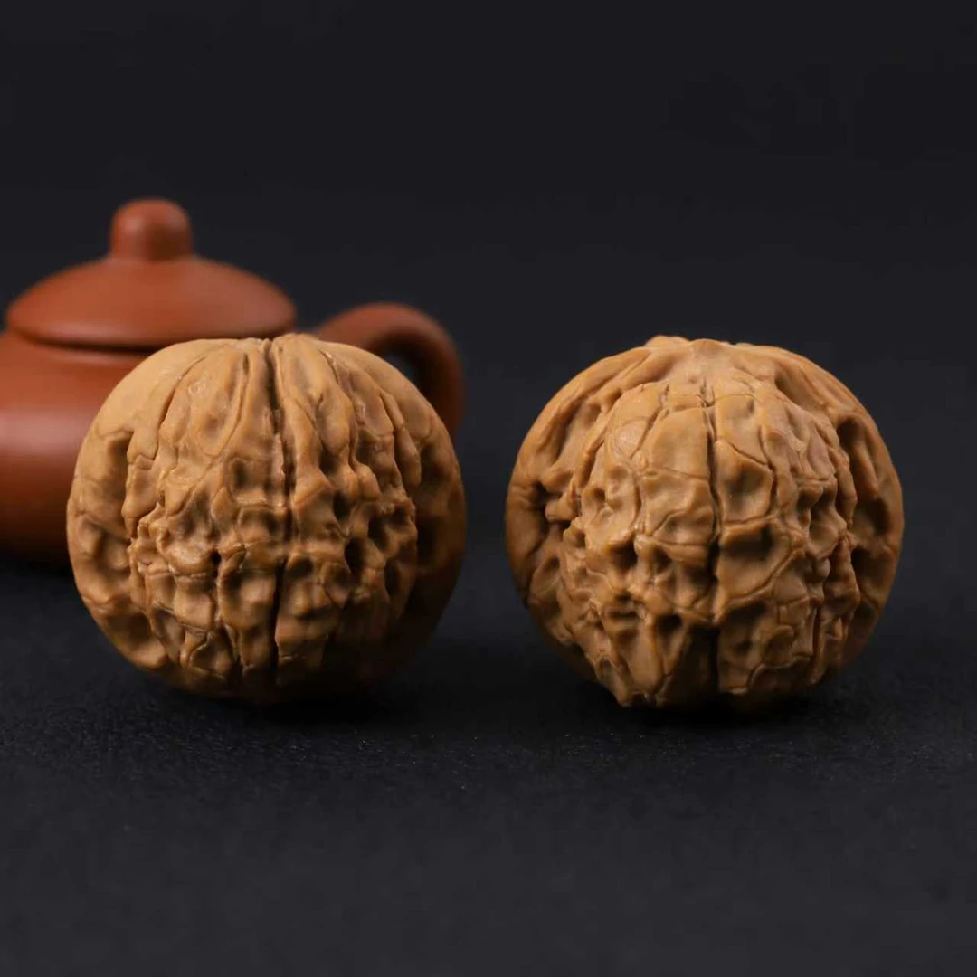 HT1127*1【甲骨文】头货文玩核桃手把件